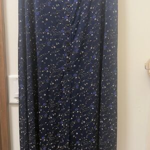 Floral Button-Down Navy Skirt